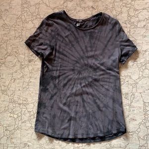 Men’s large gray and black tie-dye T-shirt